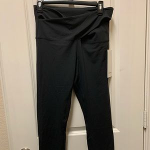 Lululemon, align super high rise, cross, size 10